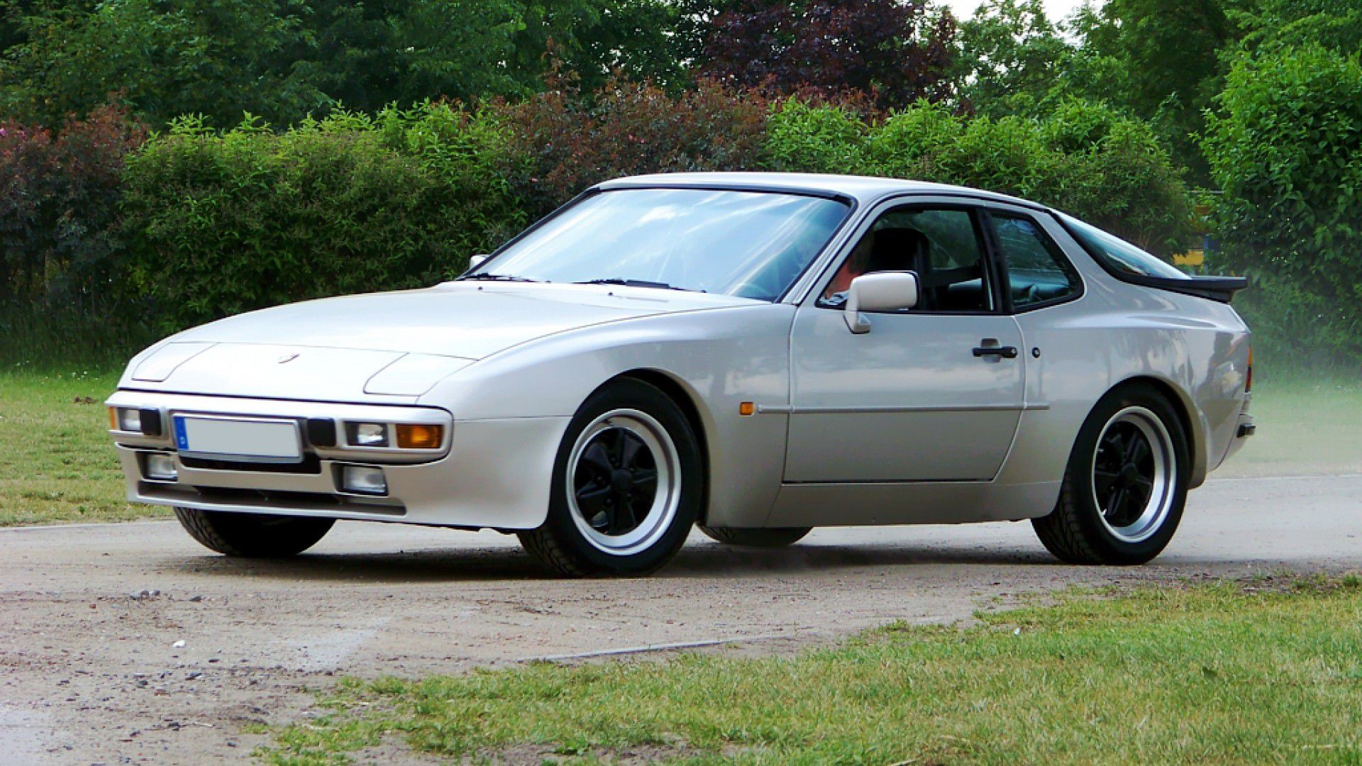 Porsche 944 Wallpapers