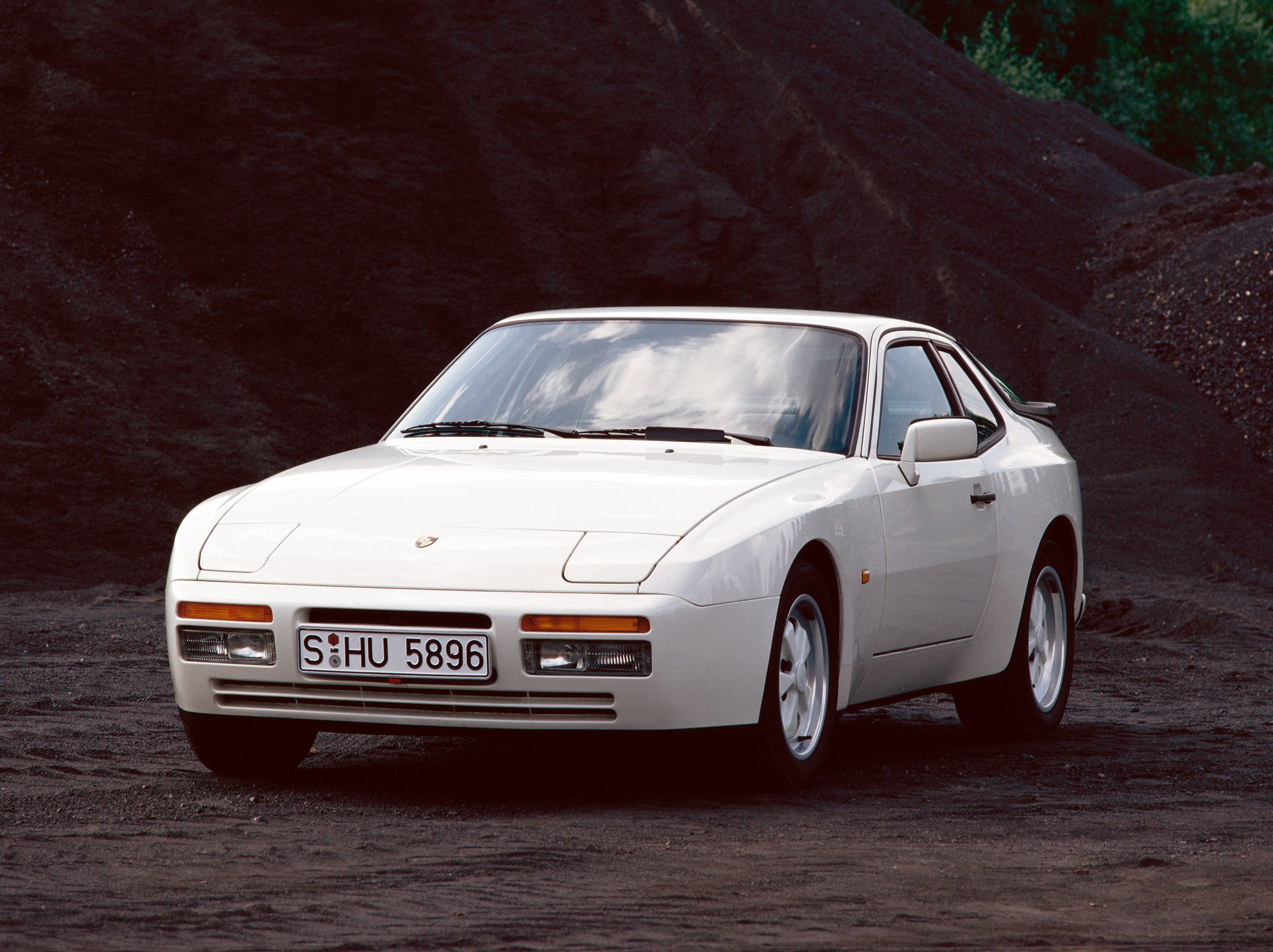 Porsche 944 Wallpapers