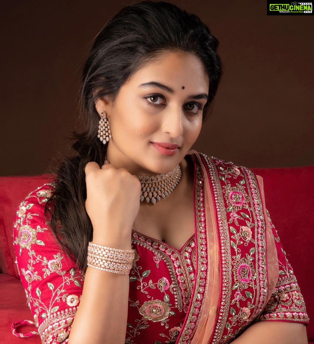 Prayaga Martin Hot Wallpapers