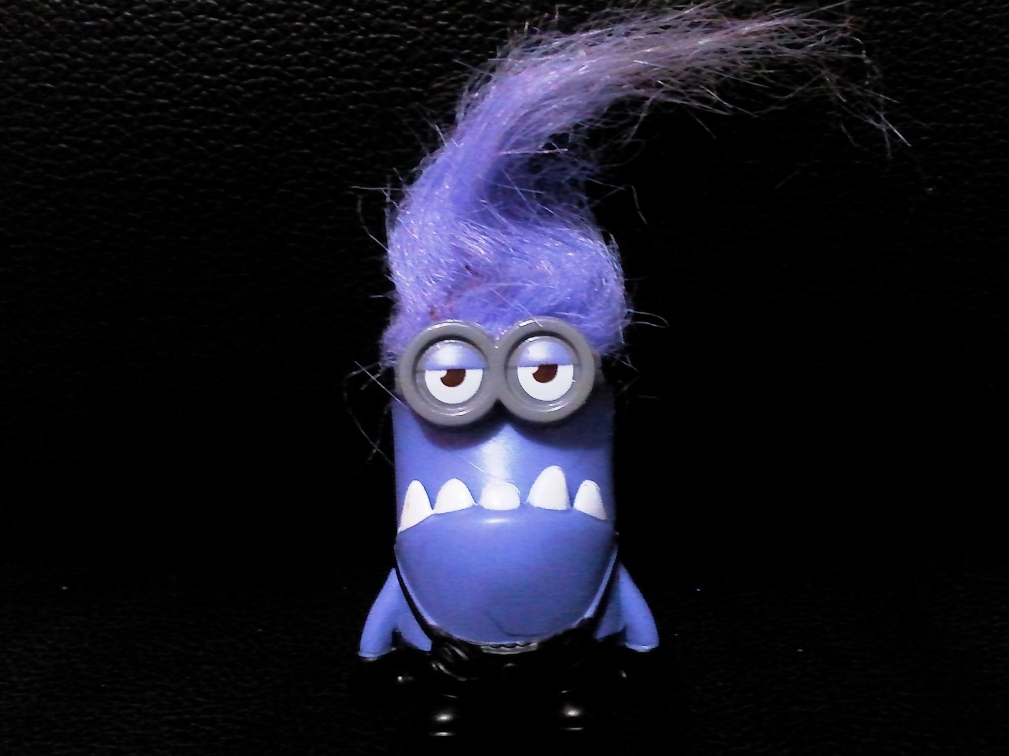 Purple Minion Picture Wallpapers