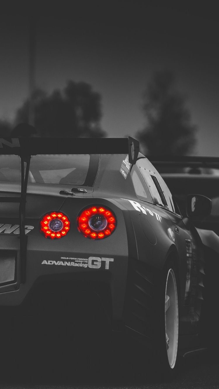 R35 Wallpapers