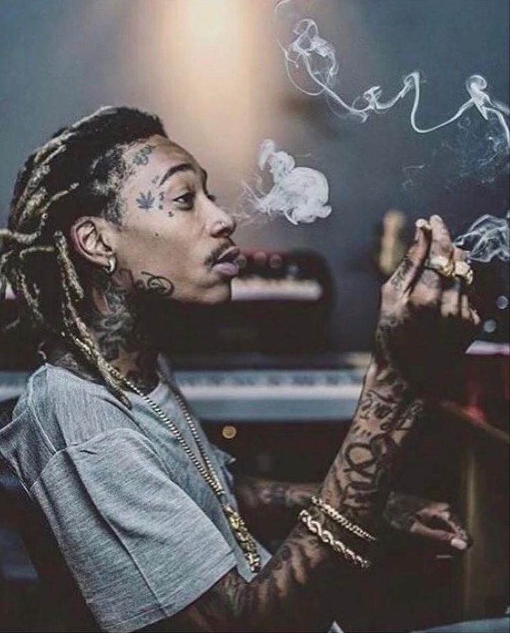 Rappers Smoking Wallpapers