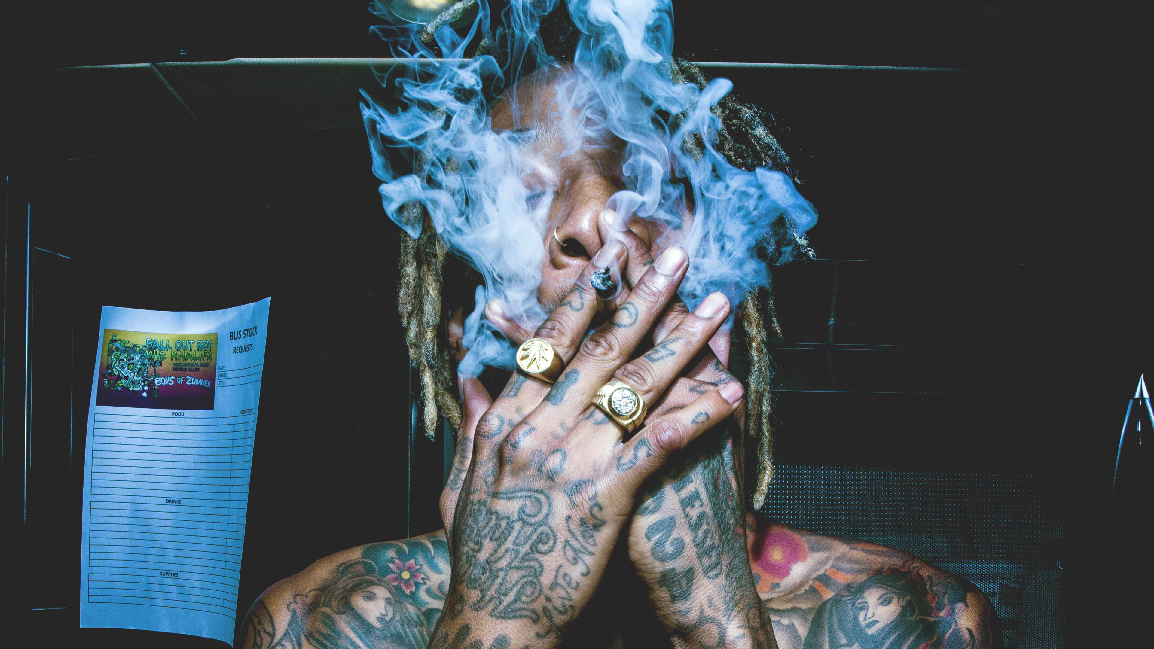 Rappers Smoking Wallpapers