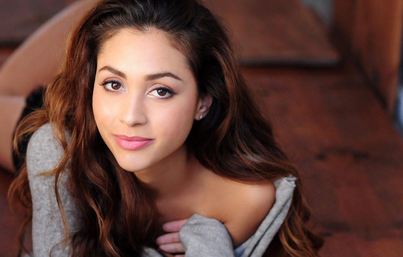 Raven Reyes Hot Wallpapers