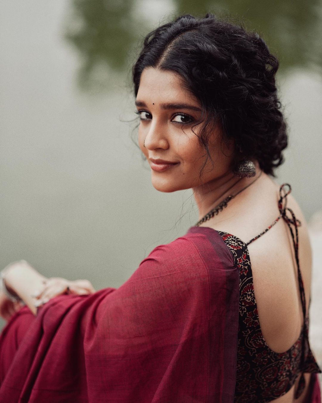 Ritika Singh Hot Wallpapers