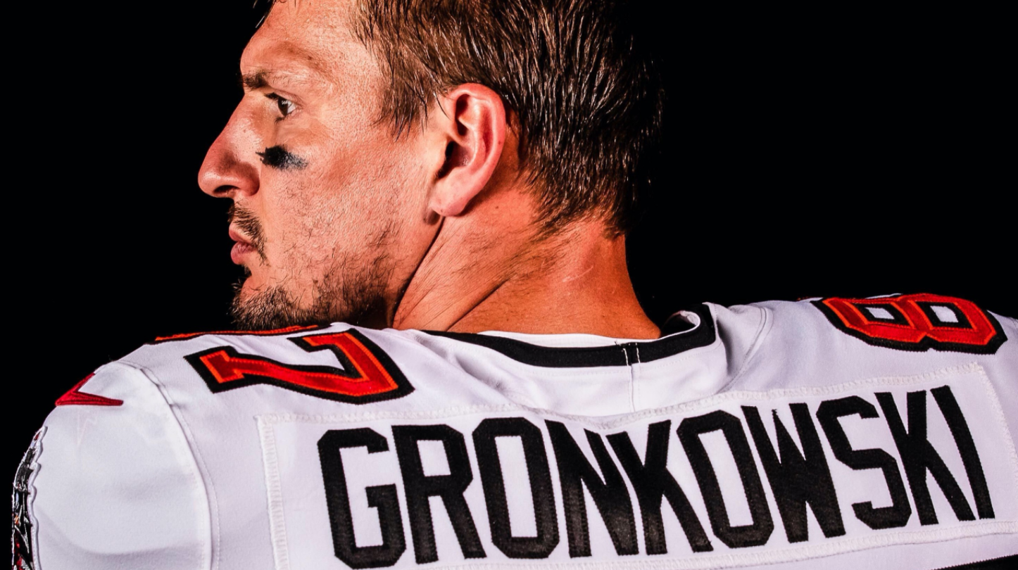 Rob Gronkowski Buccaneers Wallpapers