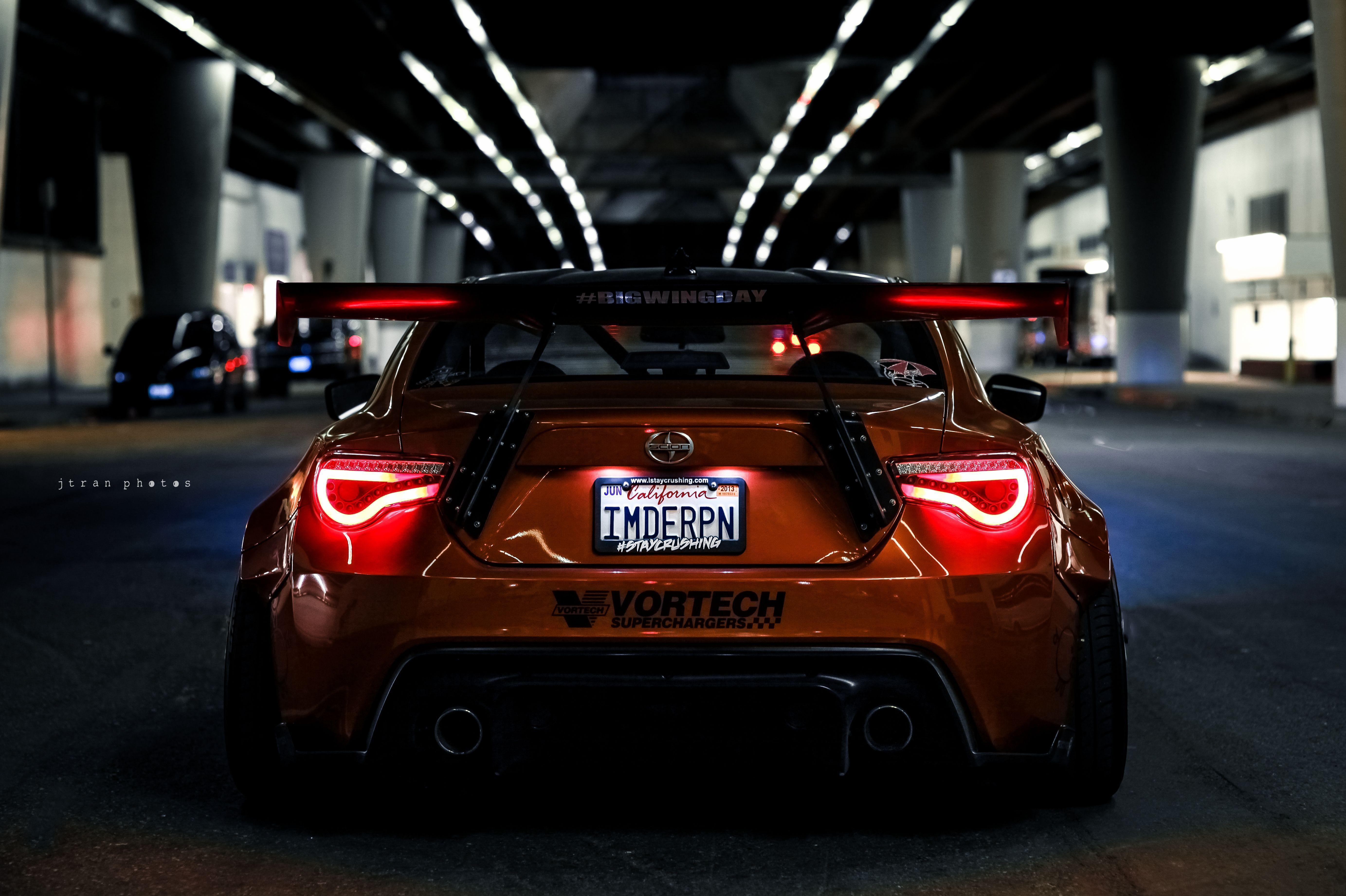 Rocket Bunny Iphone Wallpapers