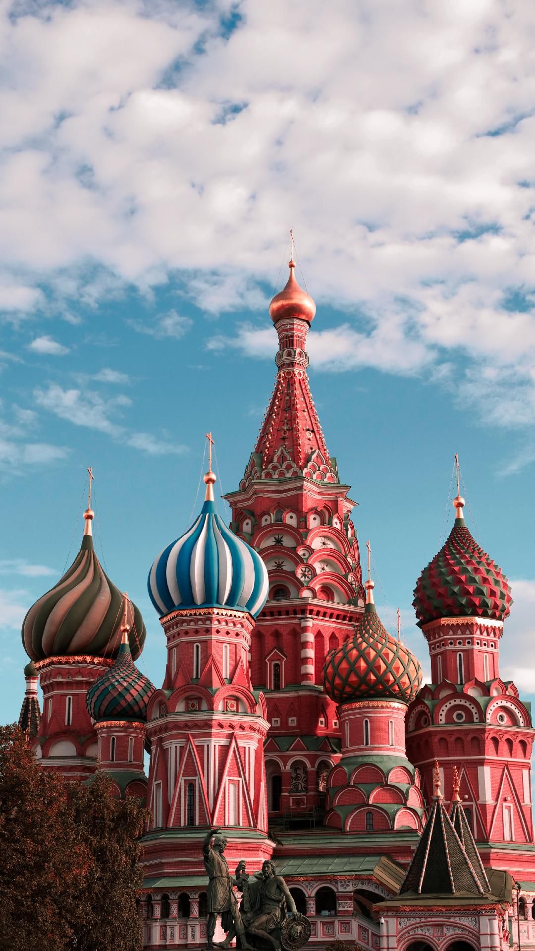 Russia Red Wallpapers