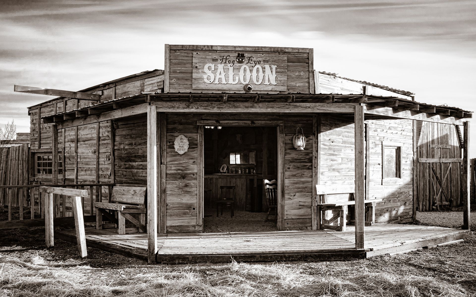 Saloon Wallpapers