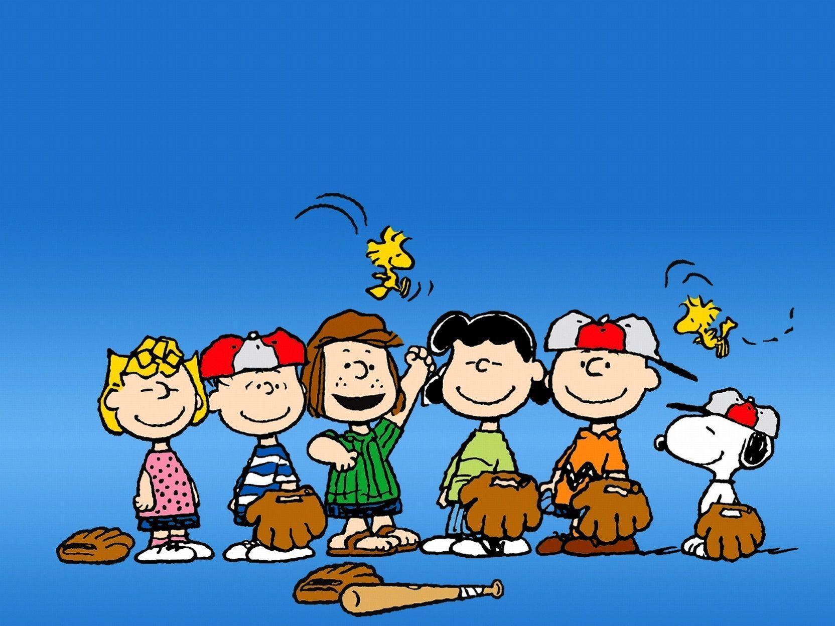 Snoopy New Year Images Wallpapers