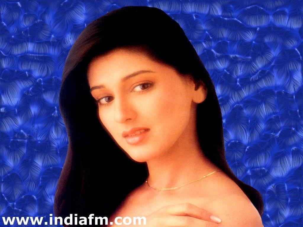 Sonali Bendre Young Wallpapers