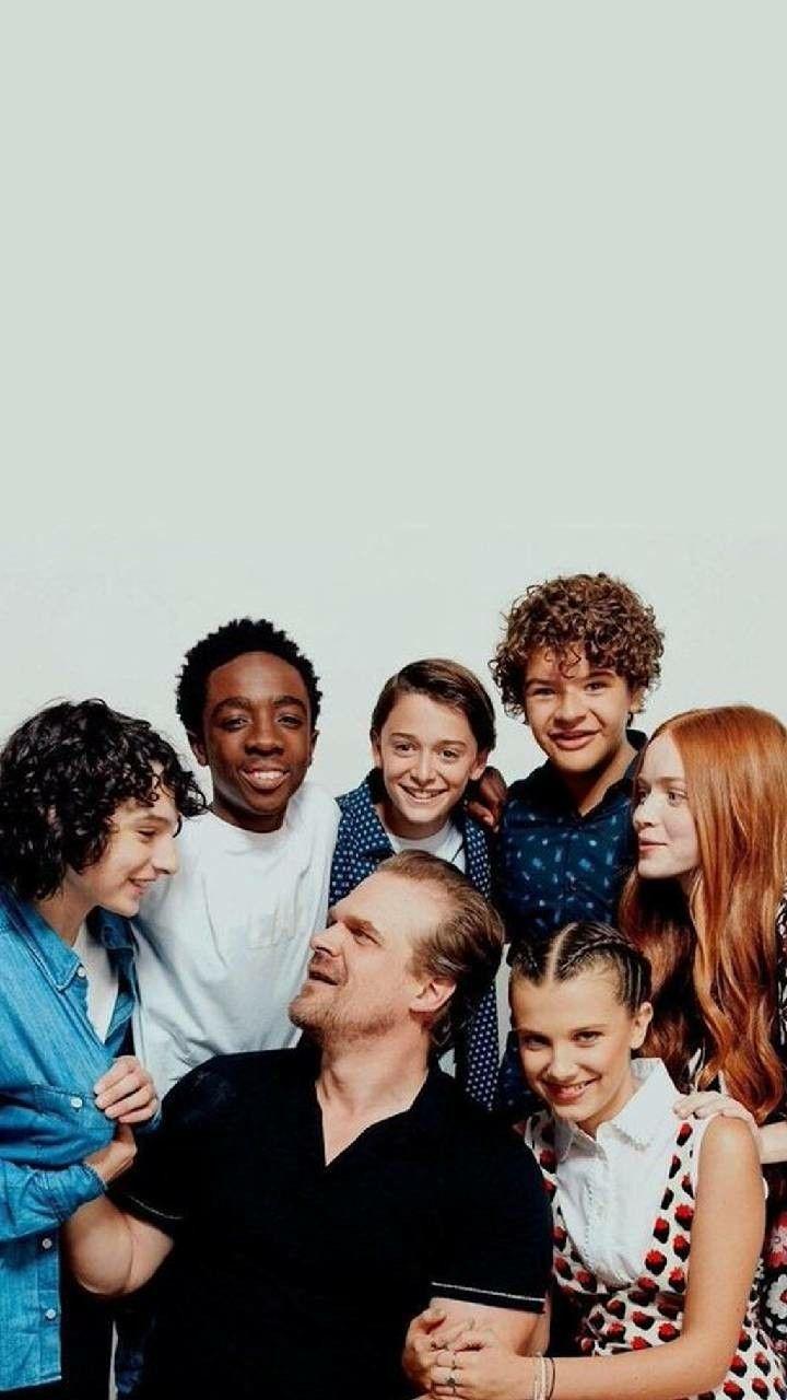 Stranger Things Cast Wallpapers