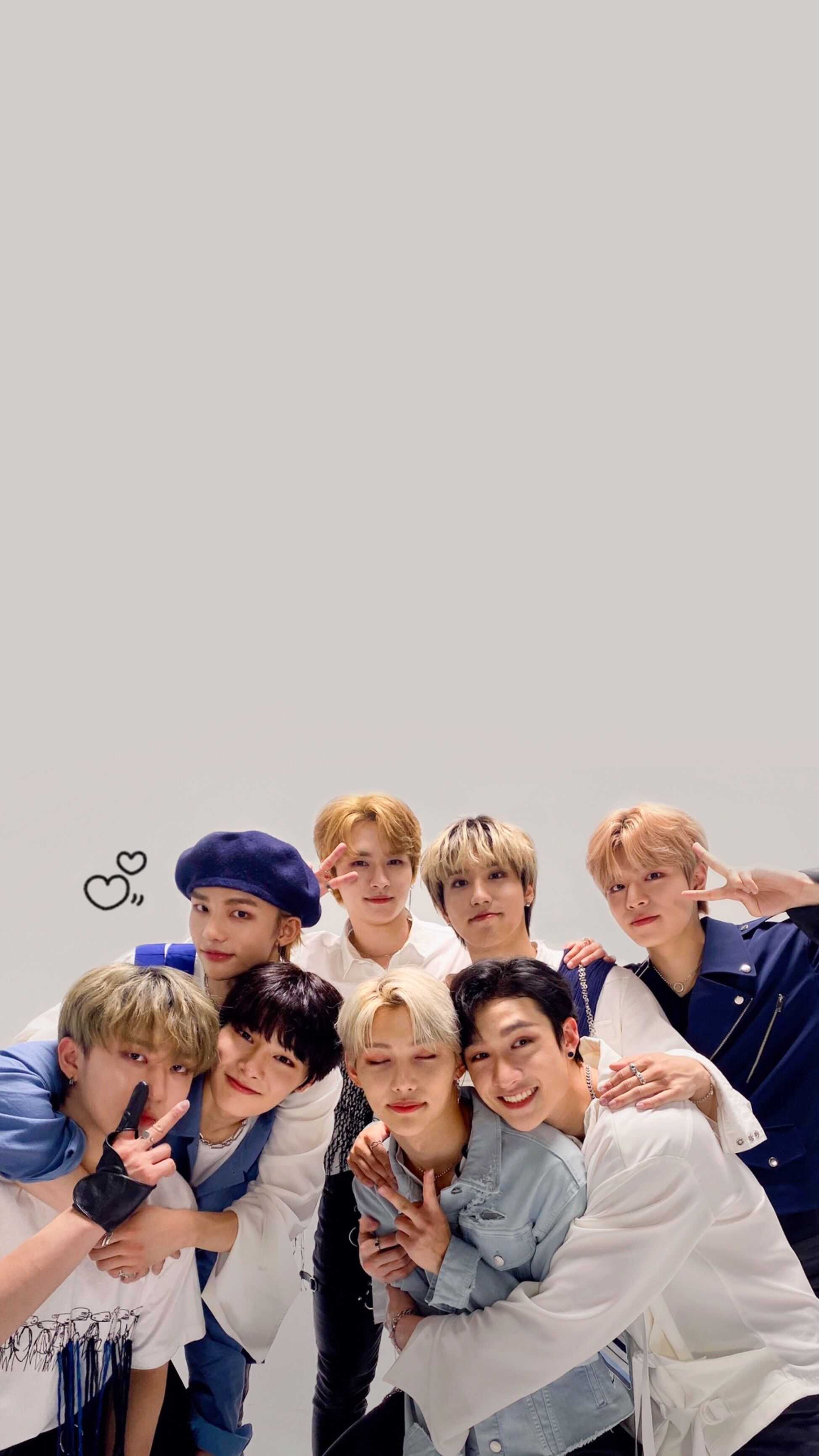 Stray Kids Lockscreen Wallpapers