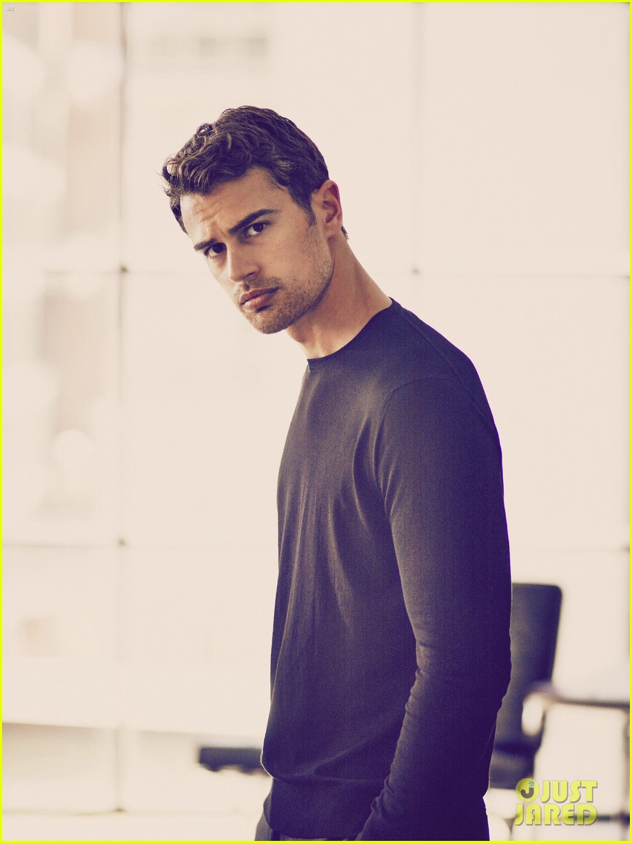 Theo James Wallpapers