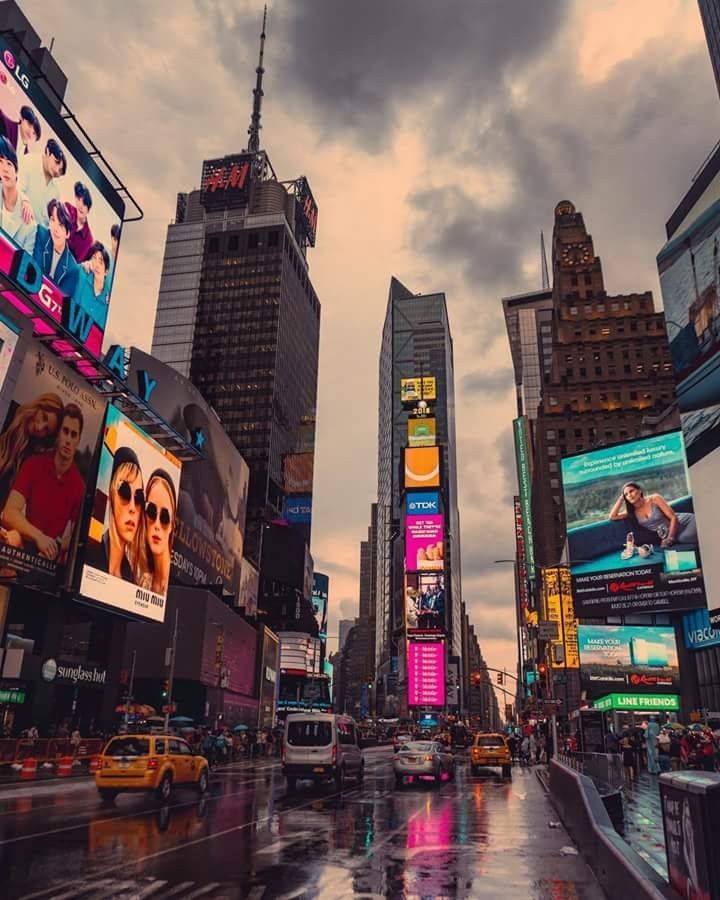 Times Square New York City At Night Wallpapers