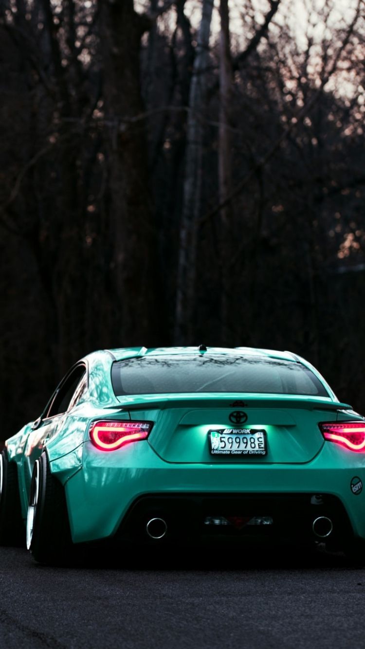 Toyota Iphone Wallpapers