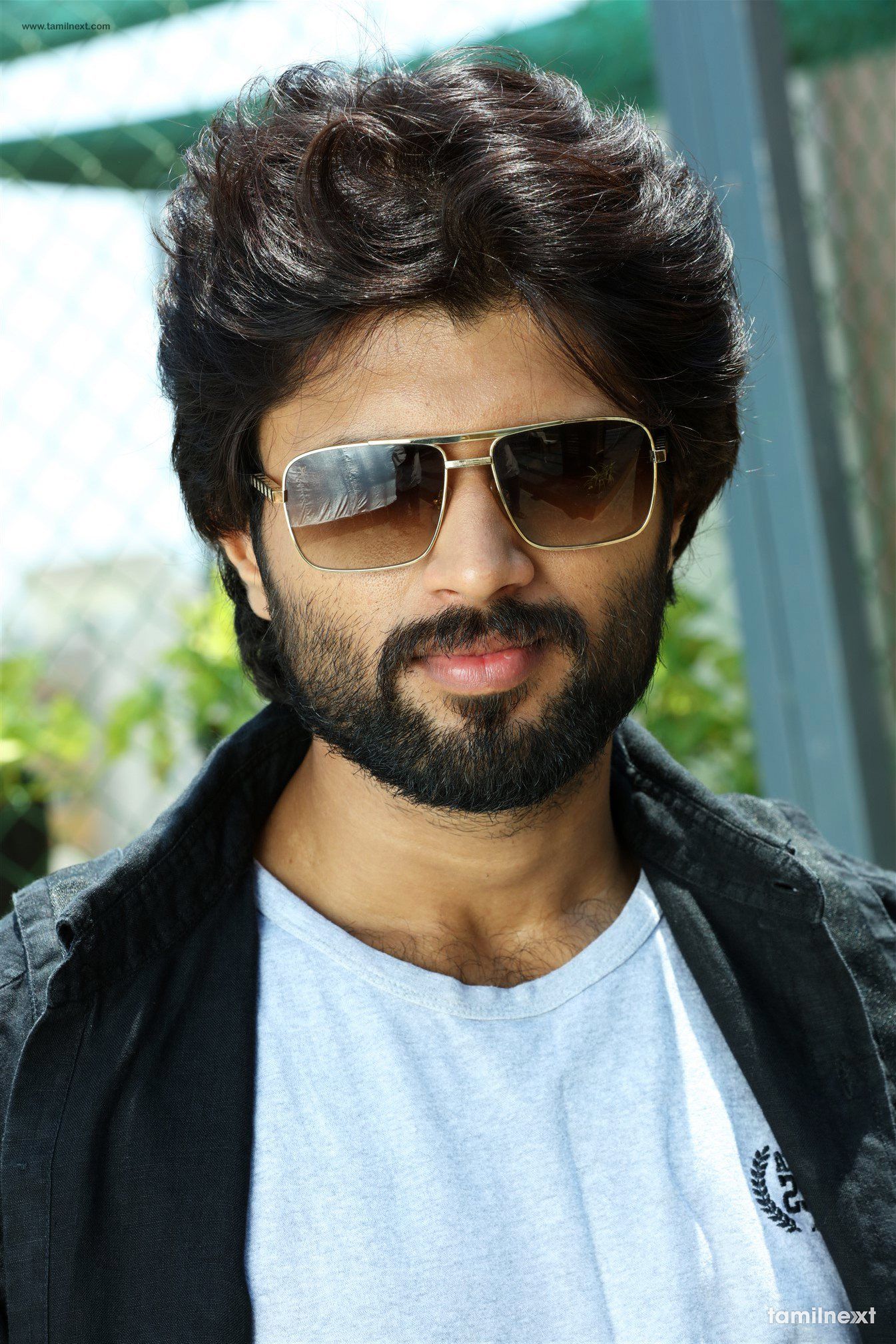 Vijay Devarakonda Images Wallpapers