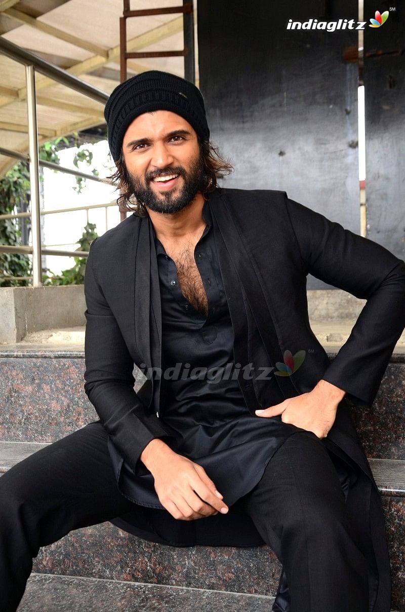 Vijay Devarakonda Images Wallpapers