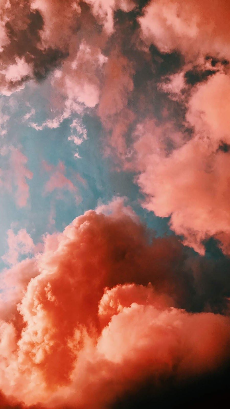 Vintage Aesthetic Clouds Wallpapers