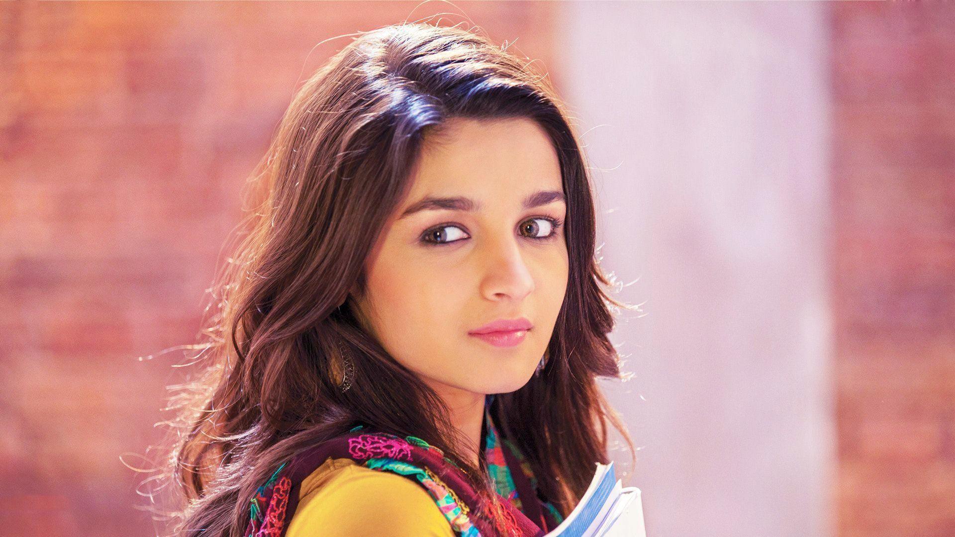 Wallpaper Alia Bhatt Wallpapers