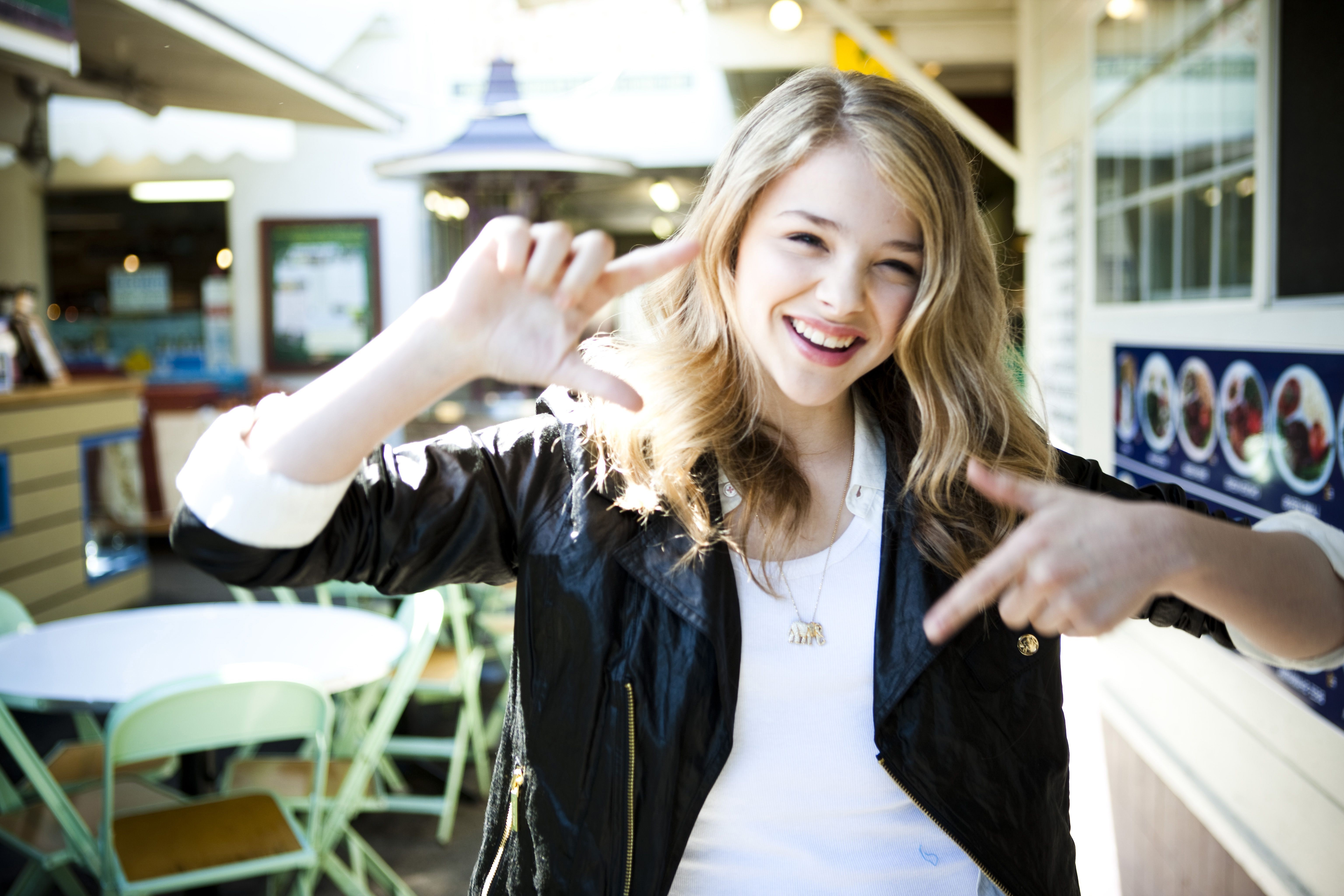 Wallpaper Chloe Grace Moretz Wallpapers