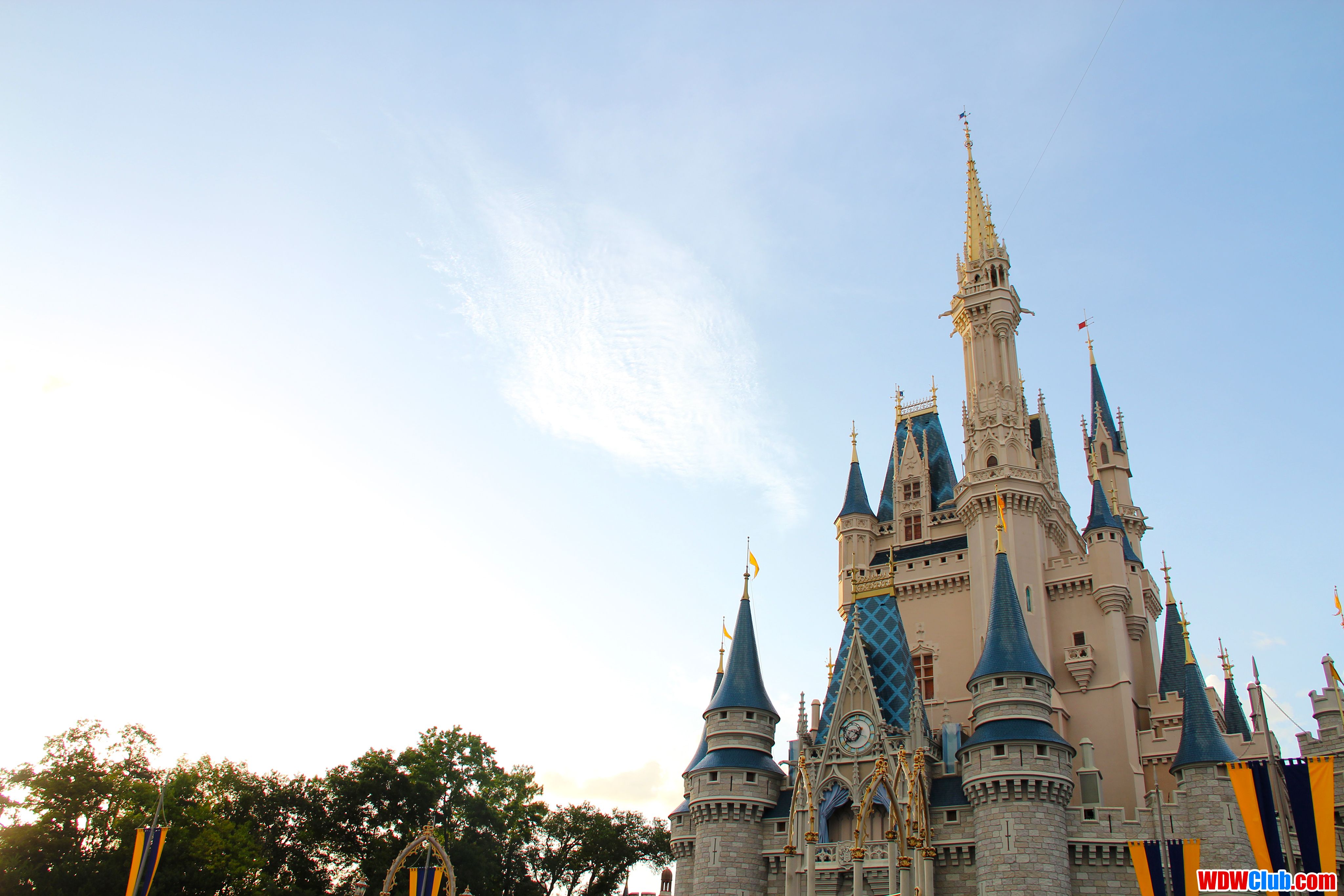 Wallpaper Disney Castle Wallpapers