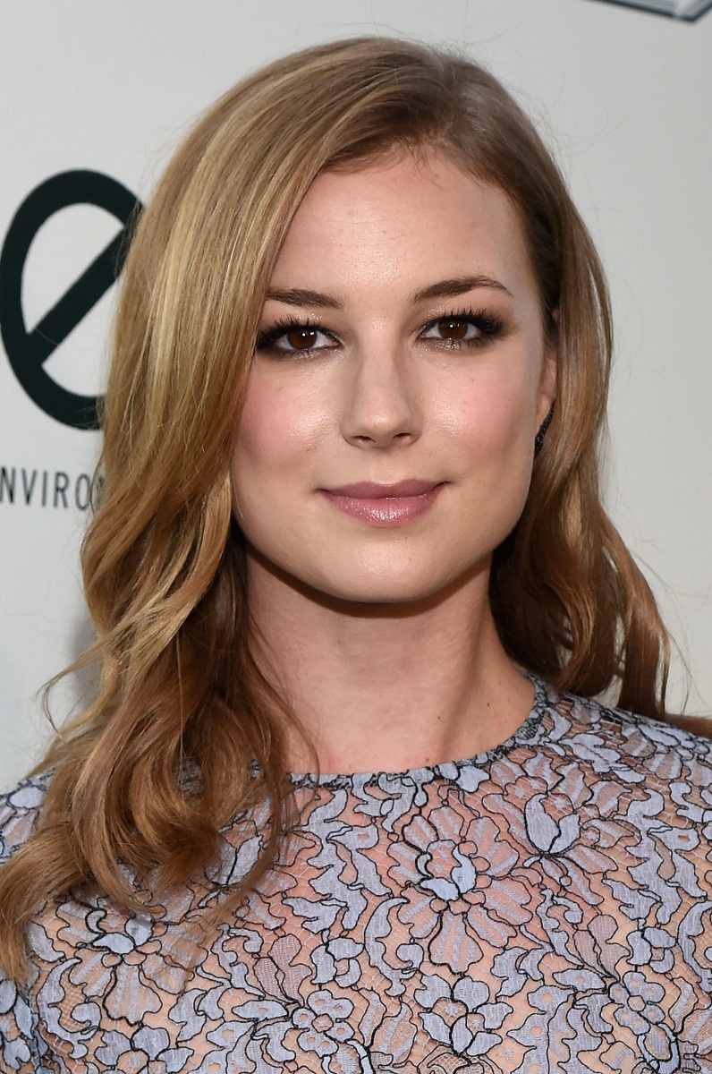 Wallpaper Emily Vancamp Wallpapers