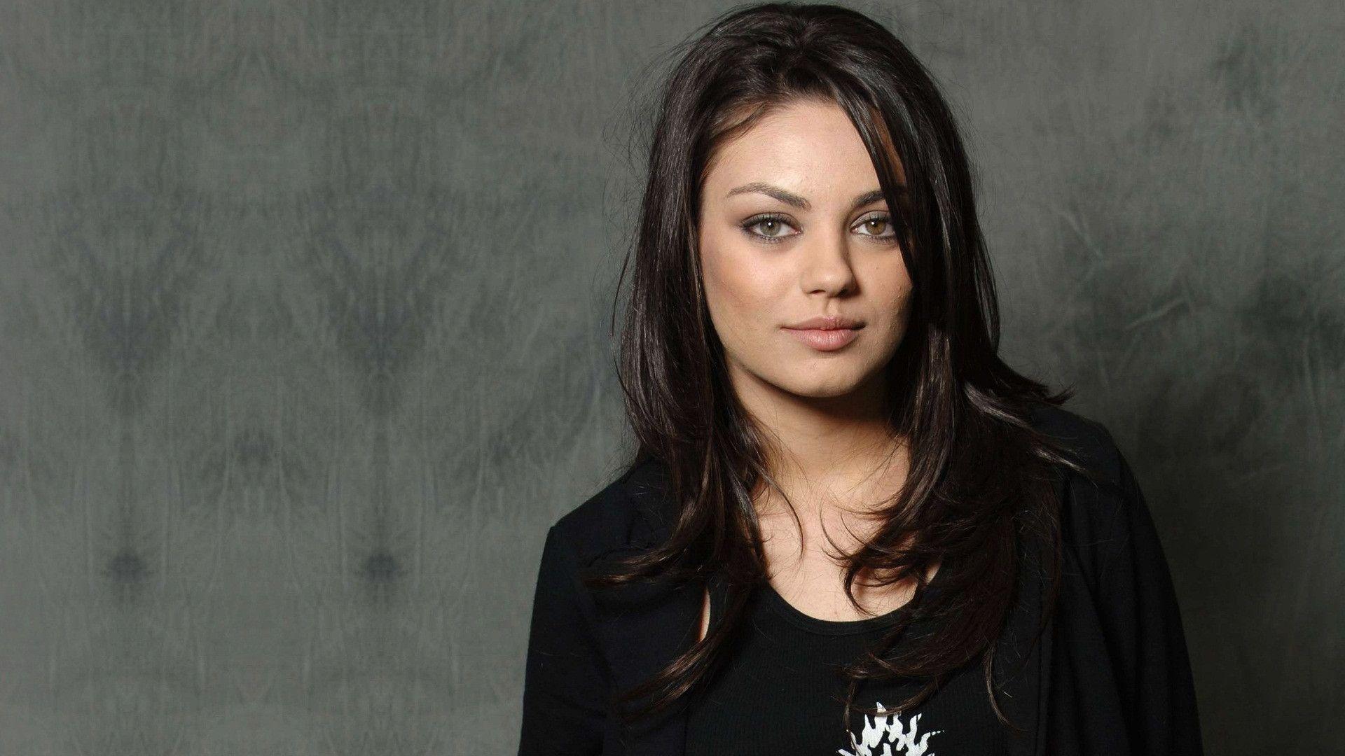 Wallpaper Mila Kunis Wallpapers