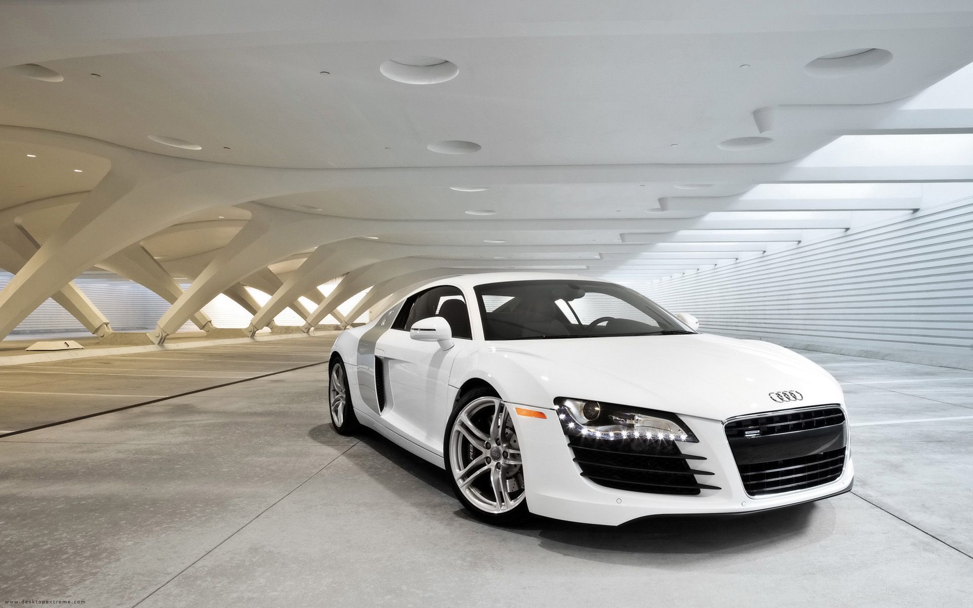 White Audi R8 Wallpapers