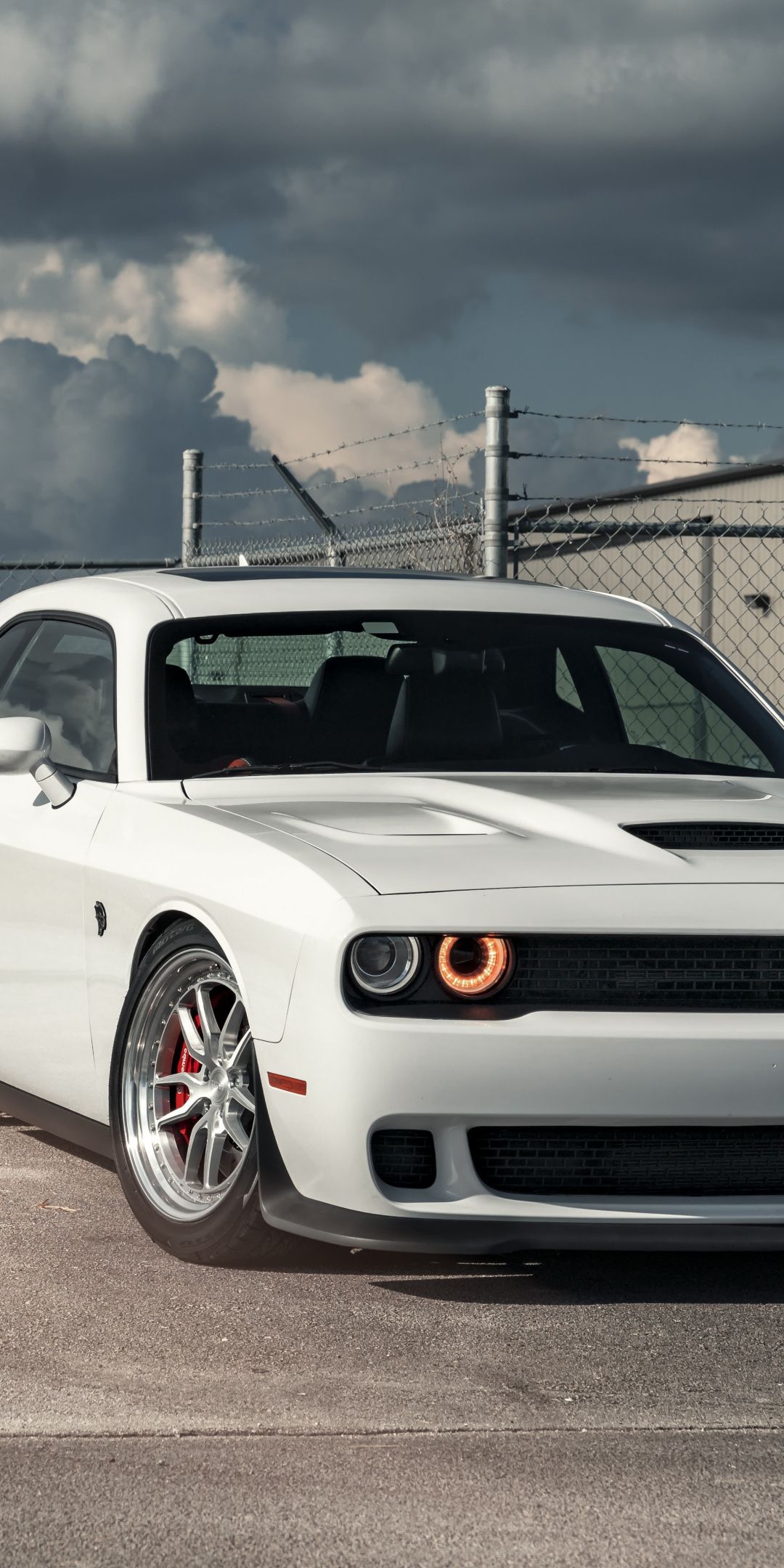 White Dodge Challenger Wallpapers