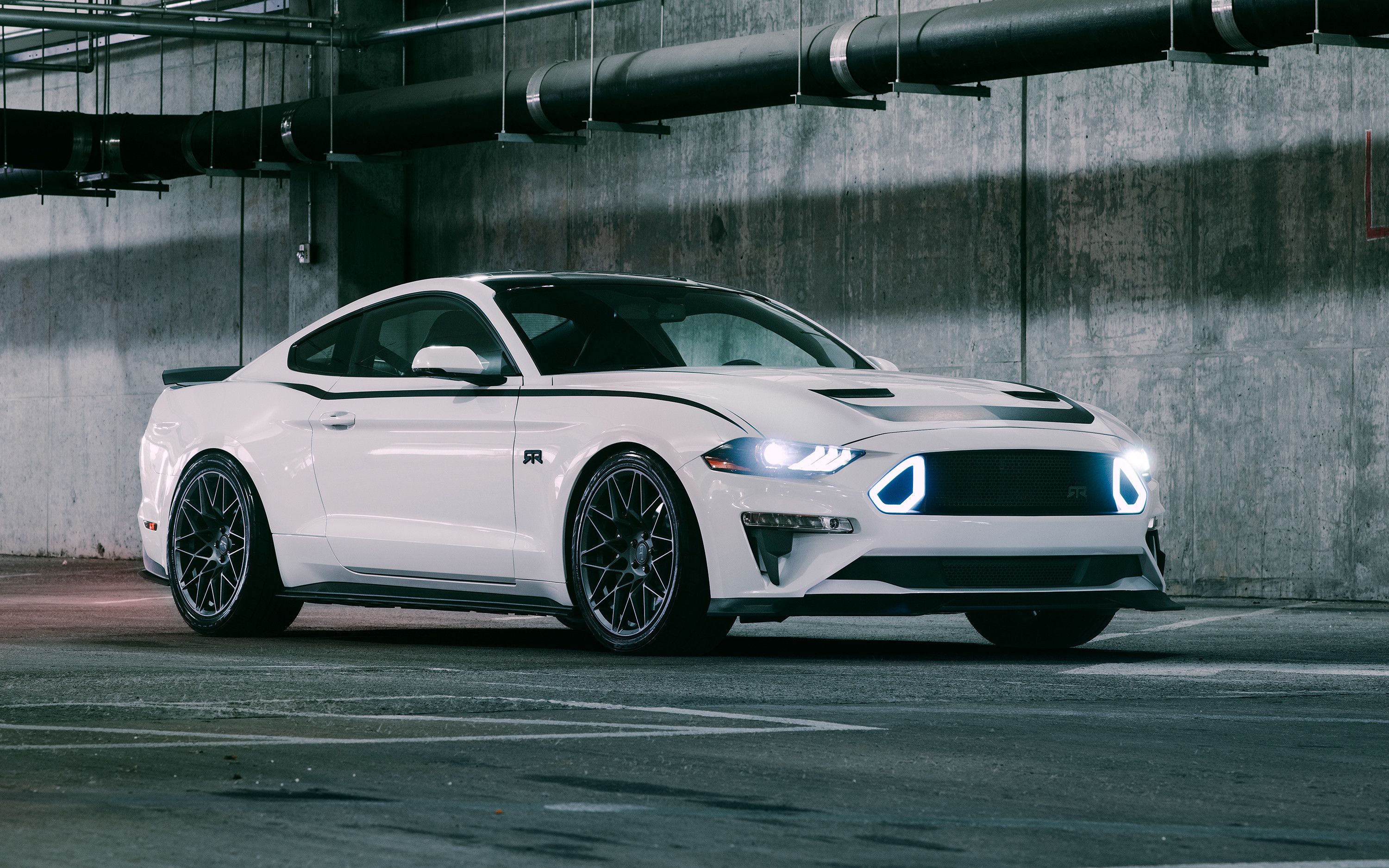 White Mustang Wallpapers