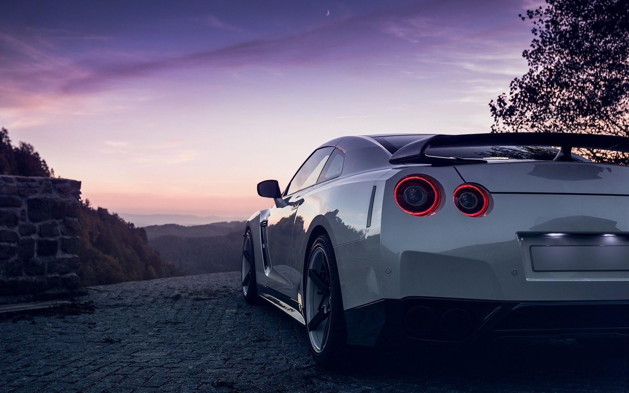 White Nissan Gtr Wallpapers