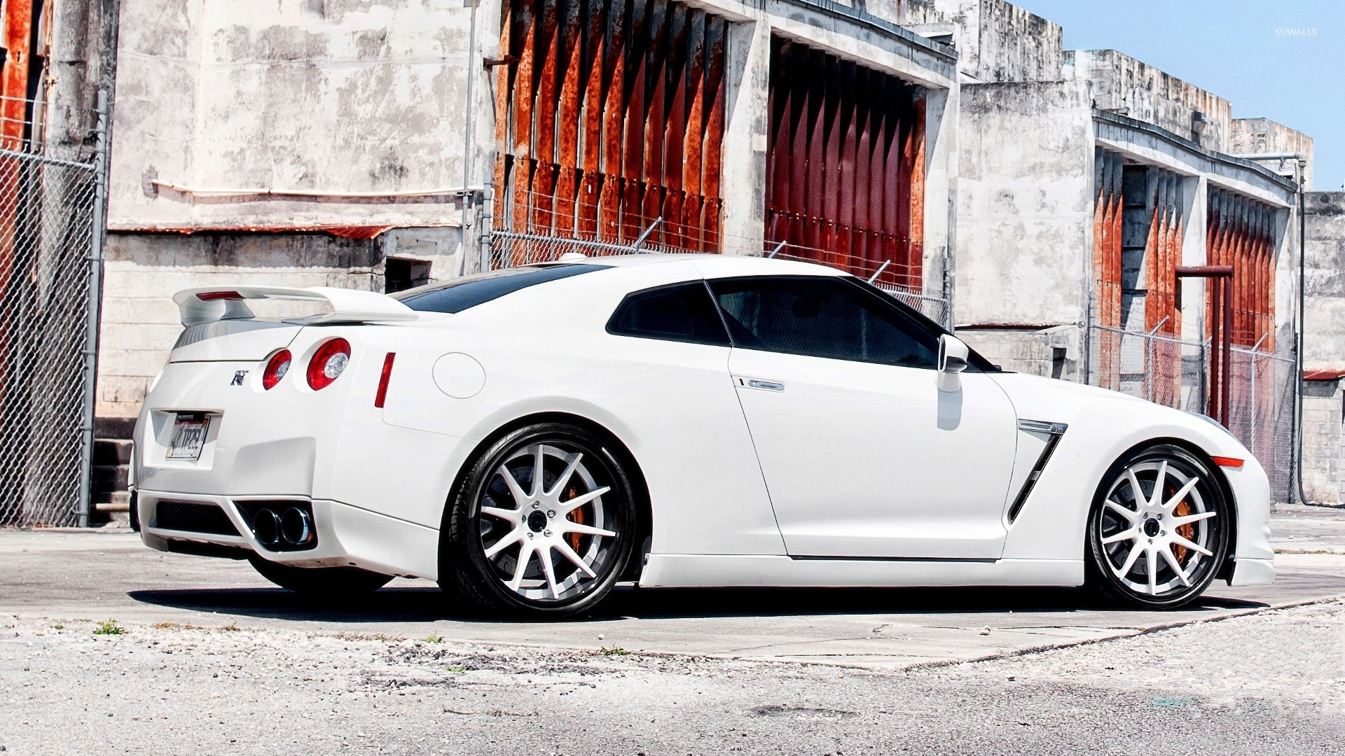 White Nissan Gtr Wallpapers