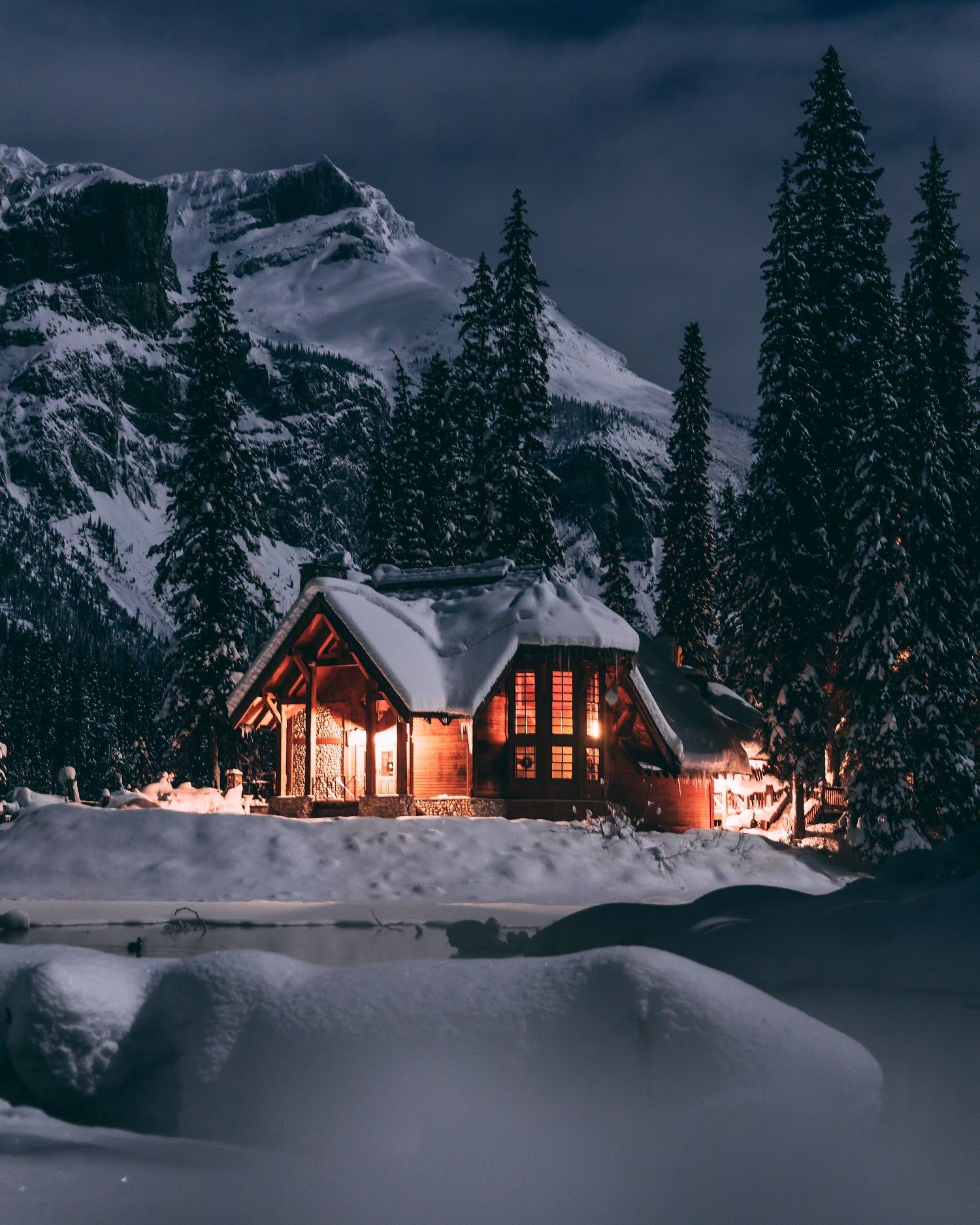 Winter Cabin Wallpapers