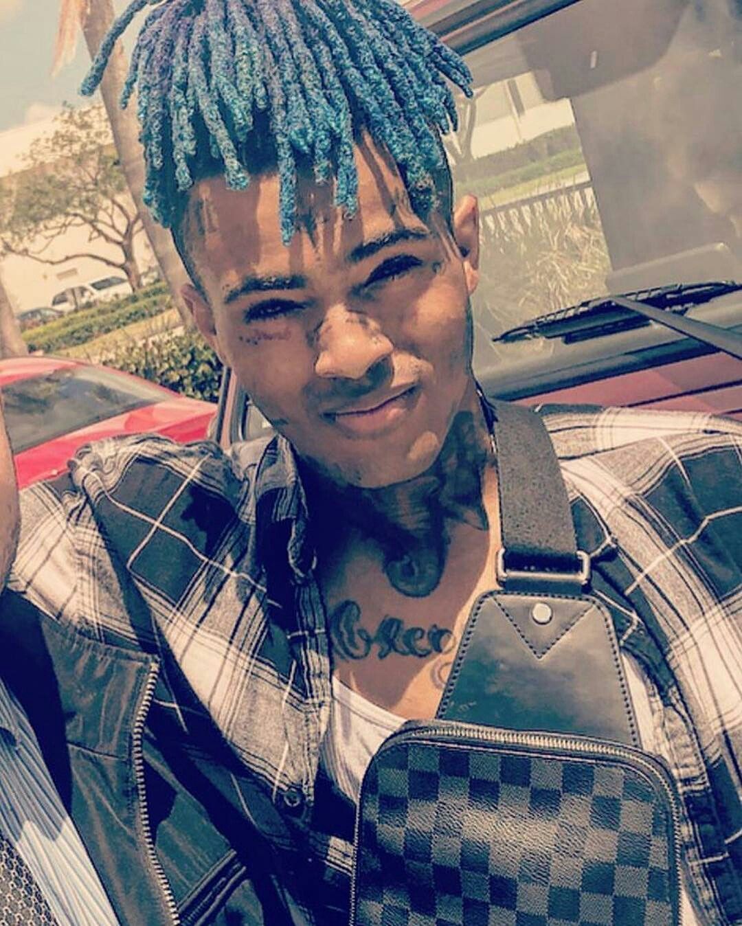 Xxxtentacion Smiling Wallpapers