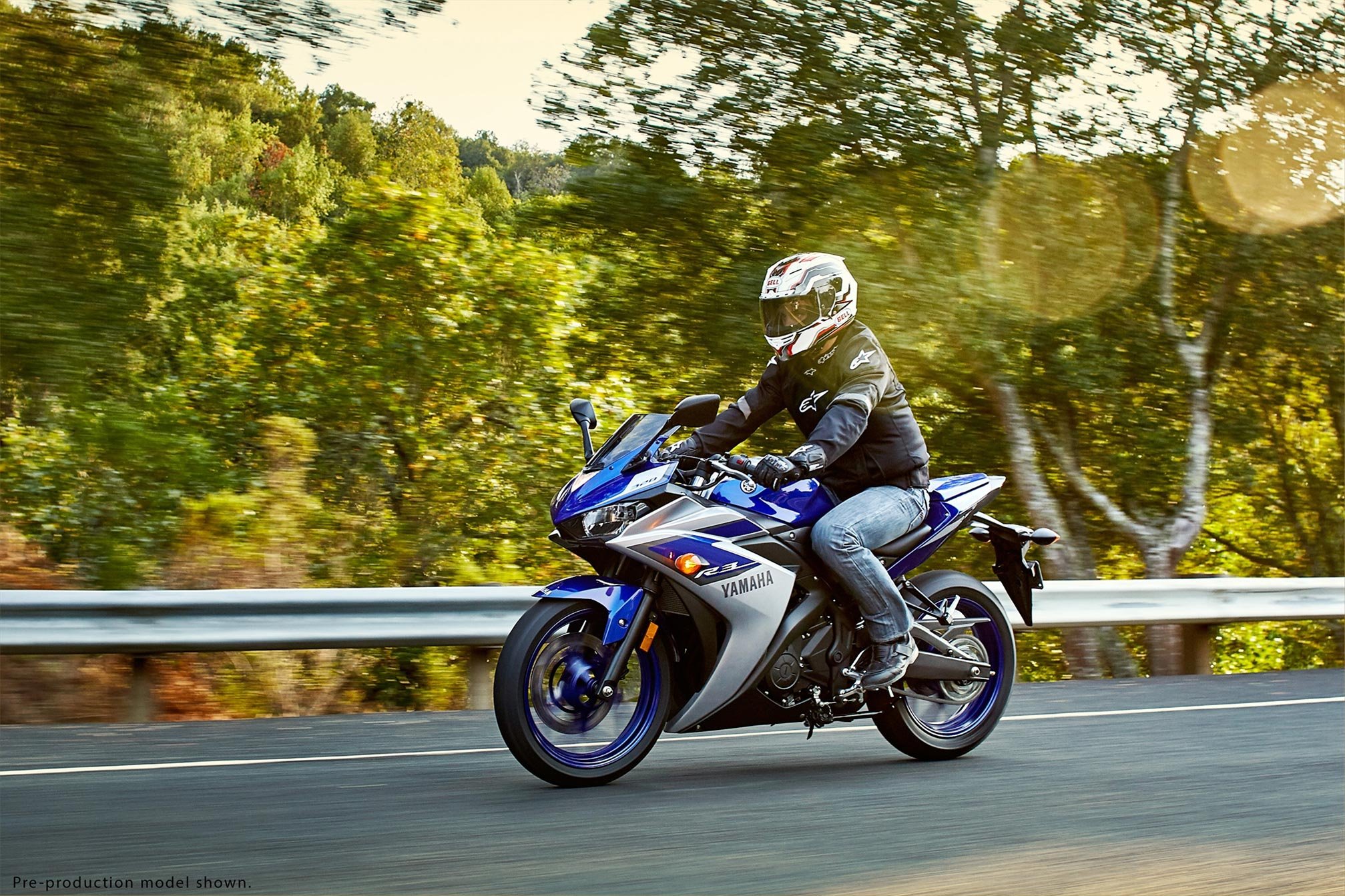 Yamaha R3 Wallpapers