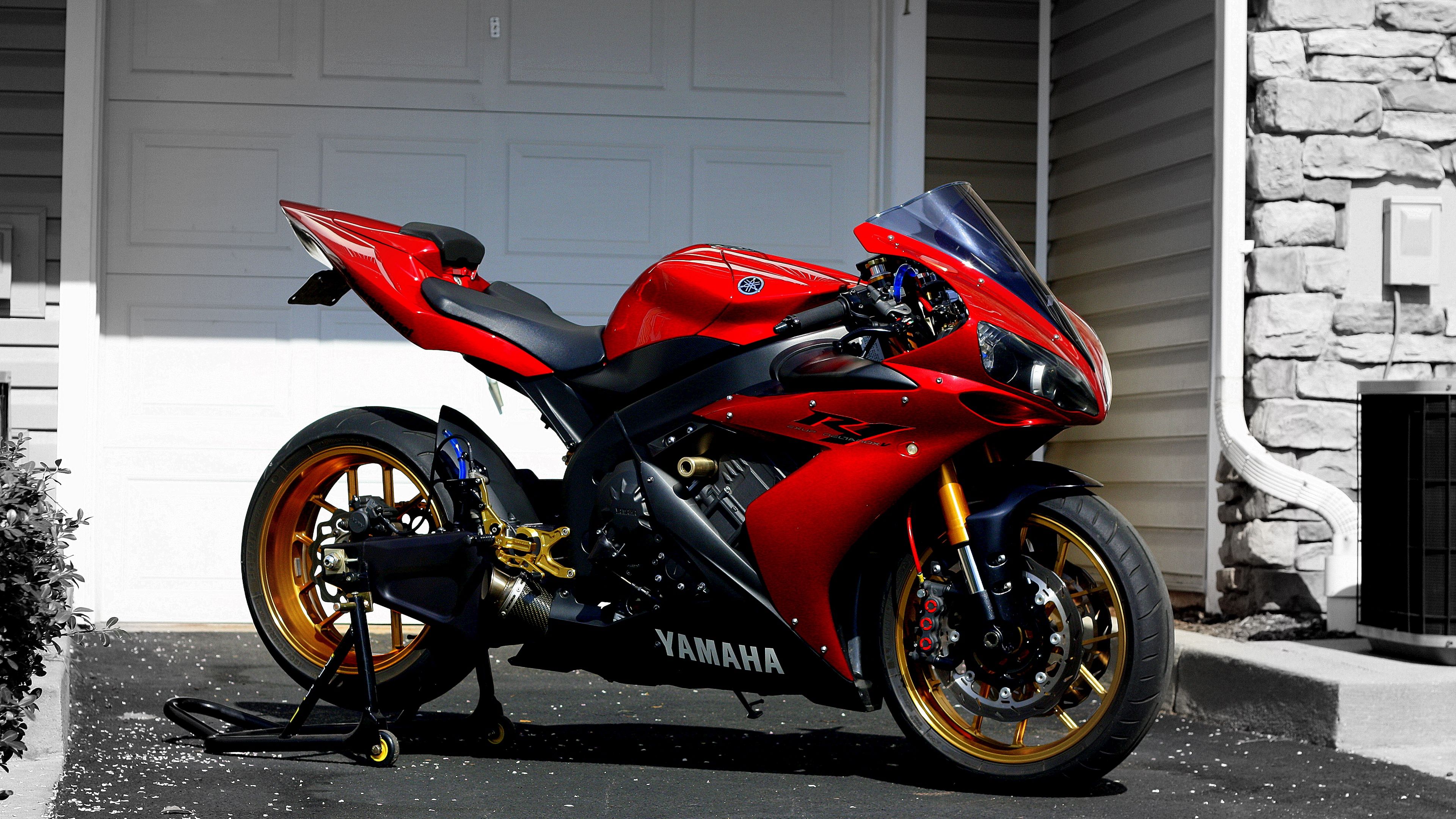 Yamaha Red Motorcycle Wallpapers