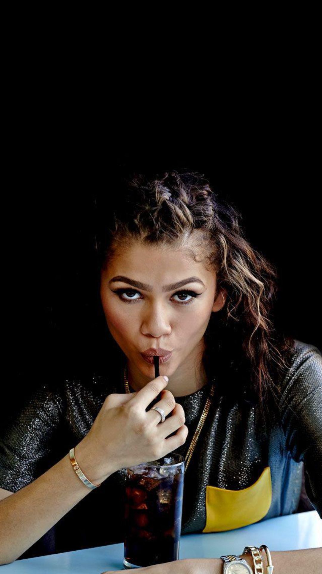 Zendaya Iphone Wallpapers