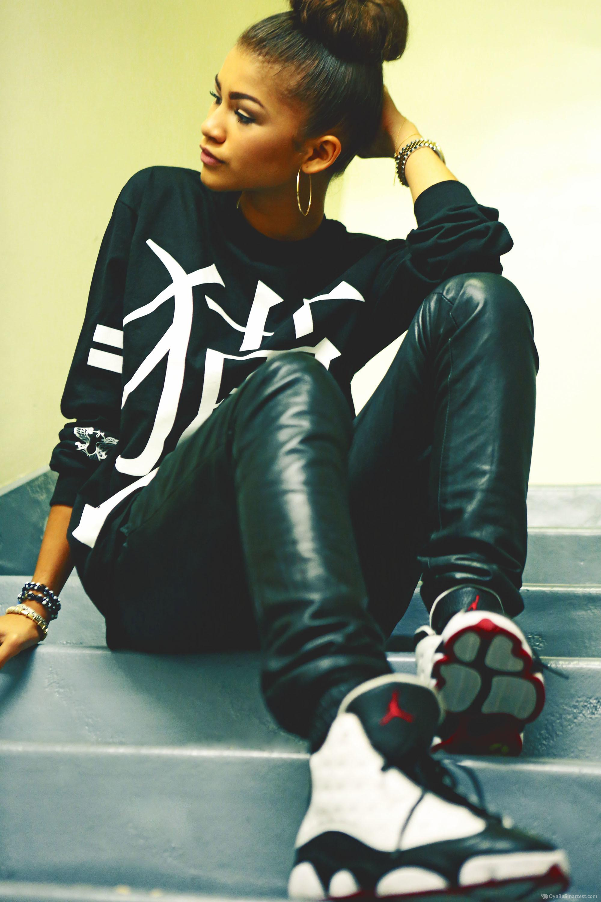 Zendaya Iphone Wallpapers