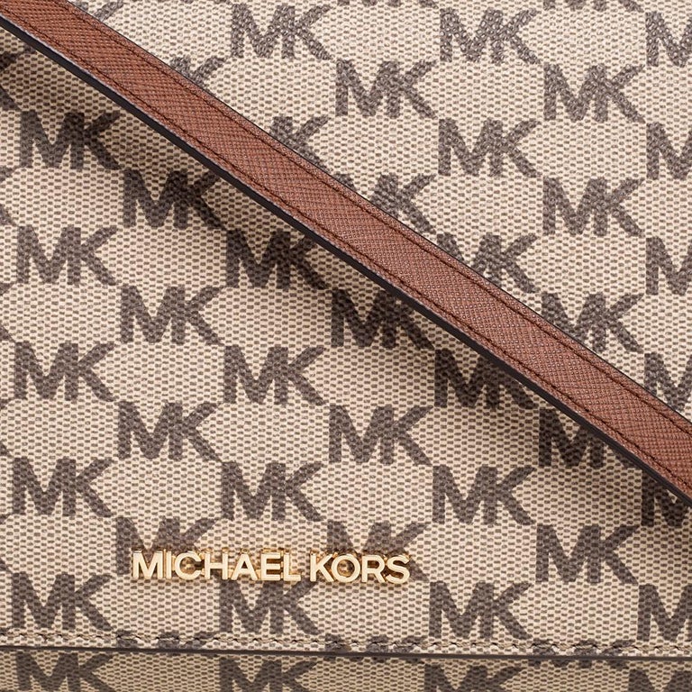 Background Michael Kors