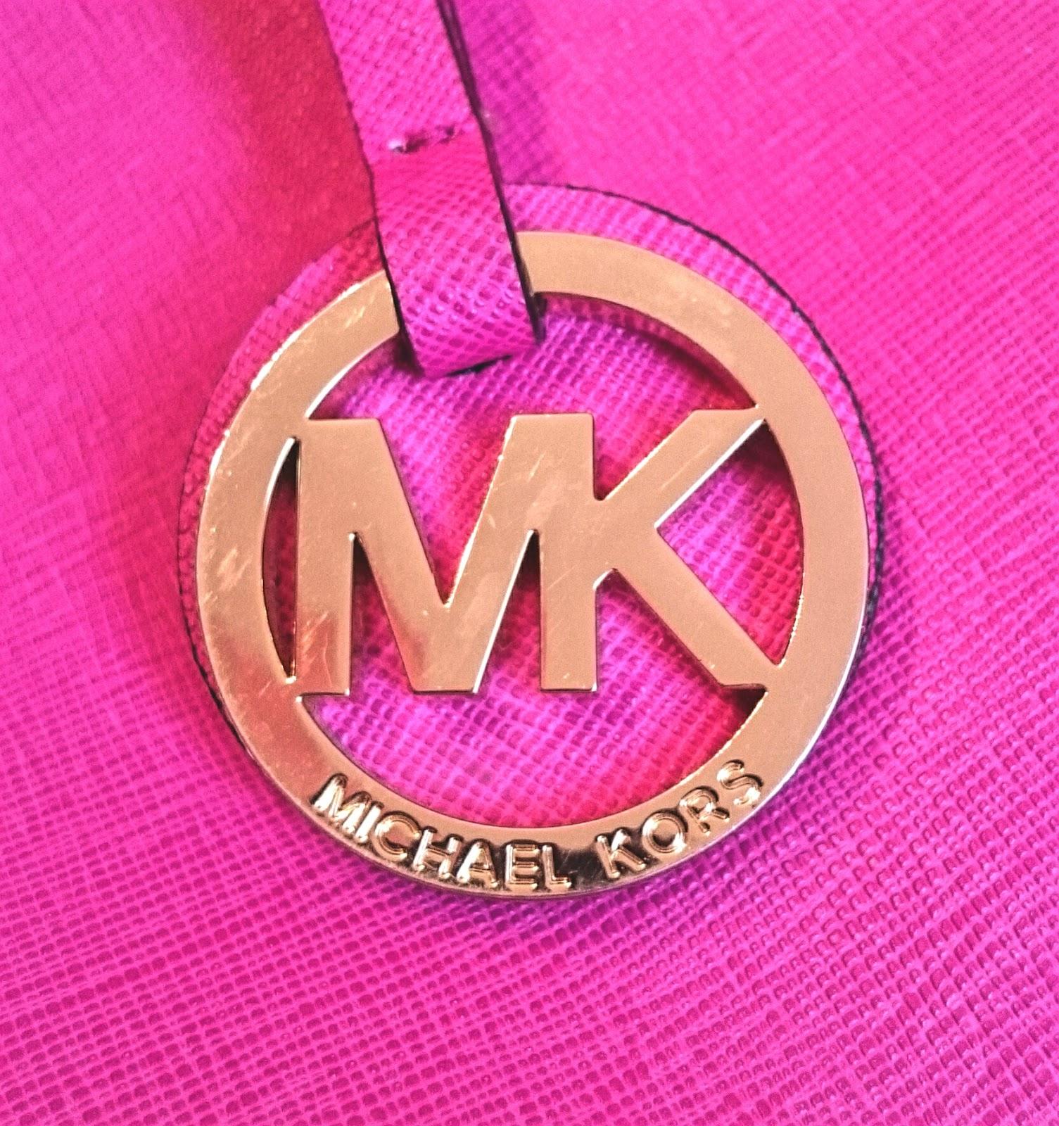 Background Michael Kors