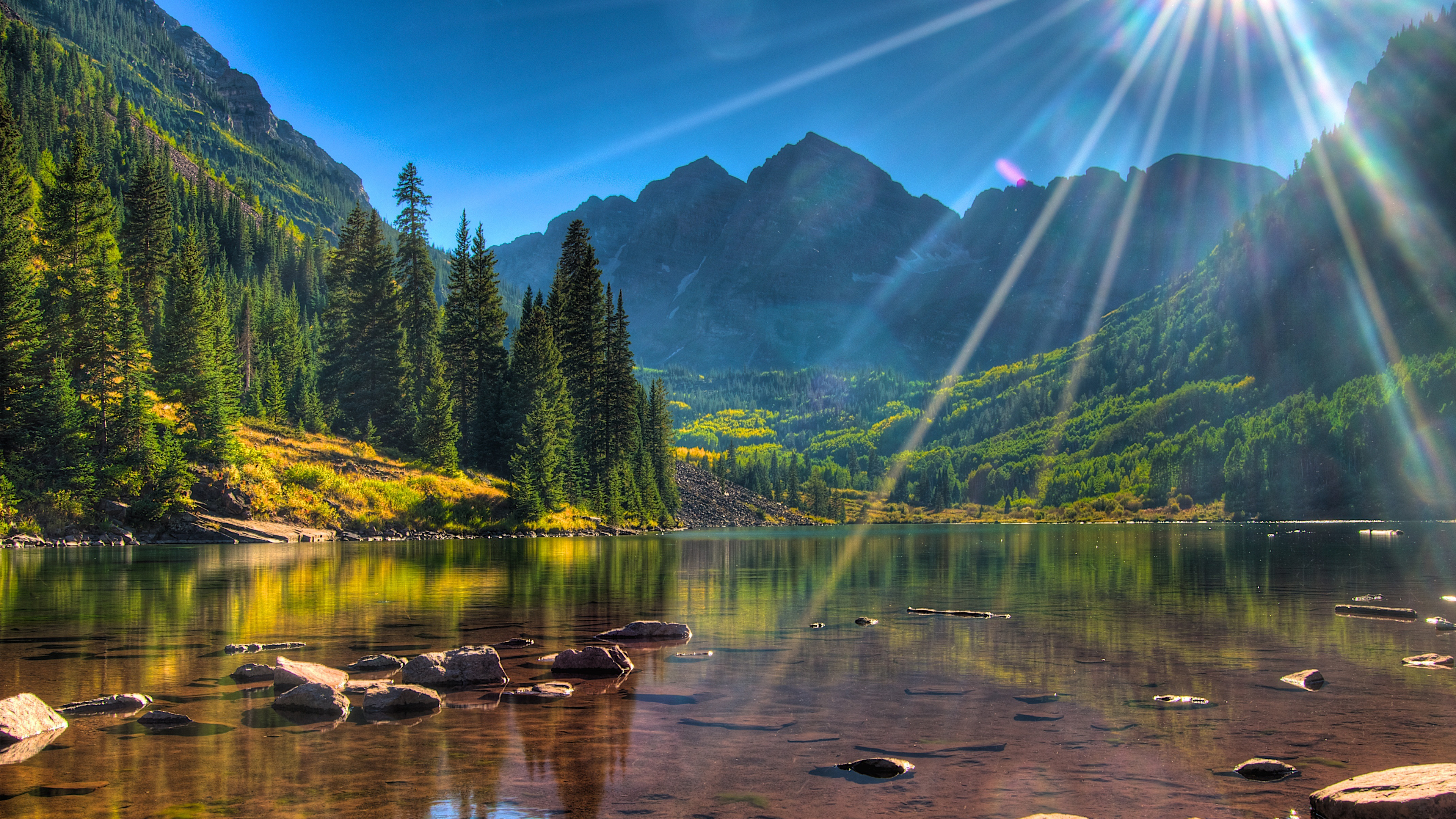 Colorado Mountains Background