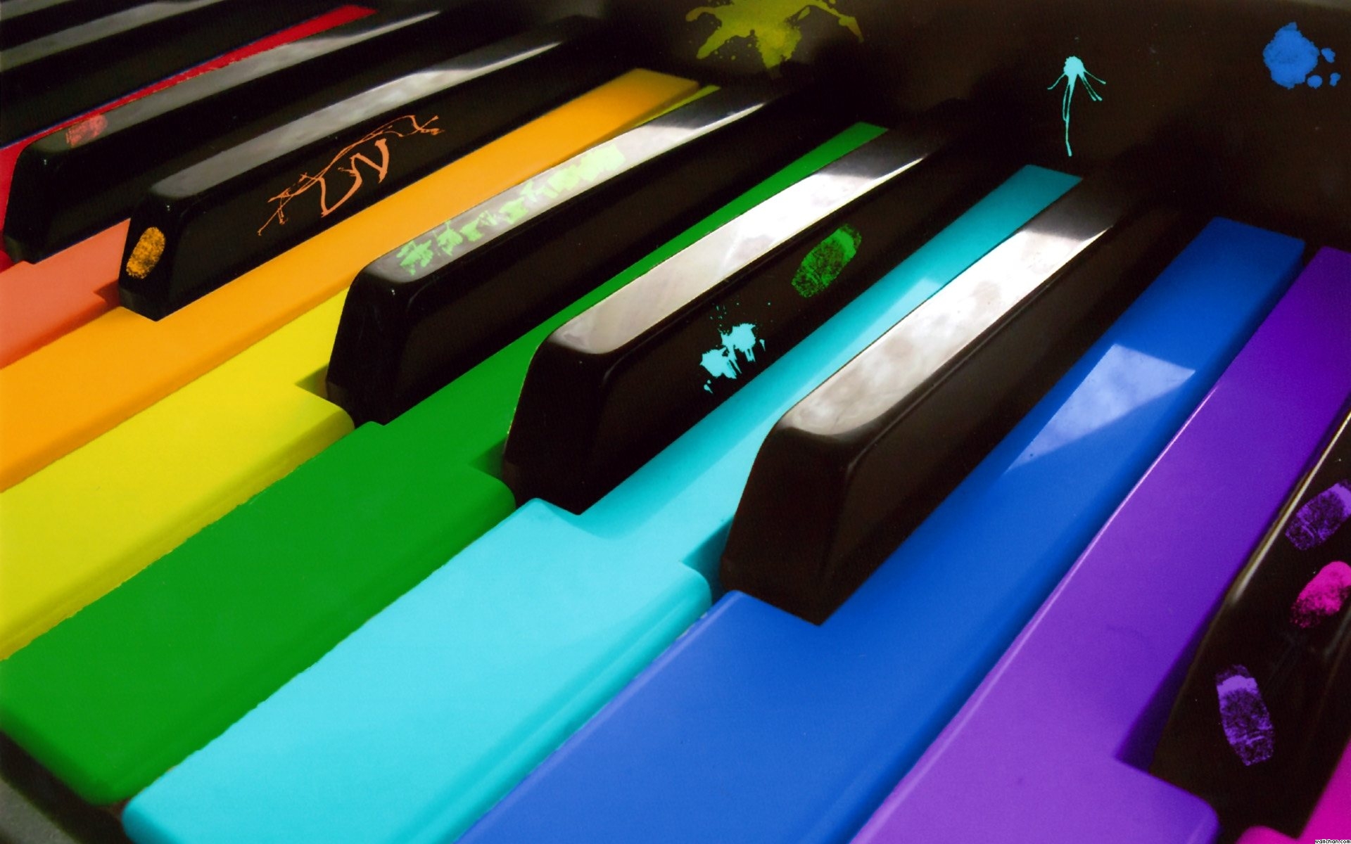 Cool Piano Backgrounds