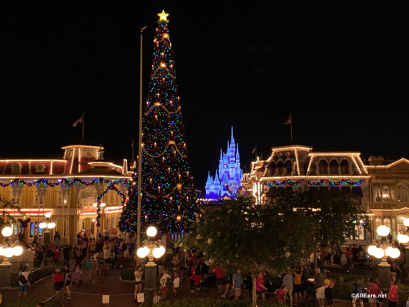 Disney Christmas Backgrounds Desktop