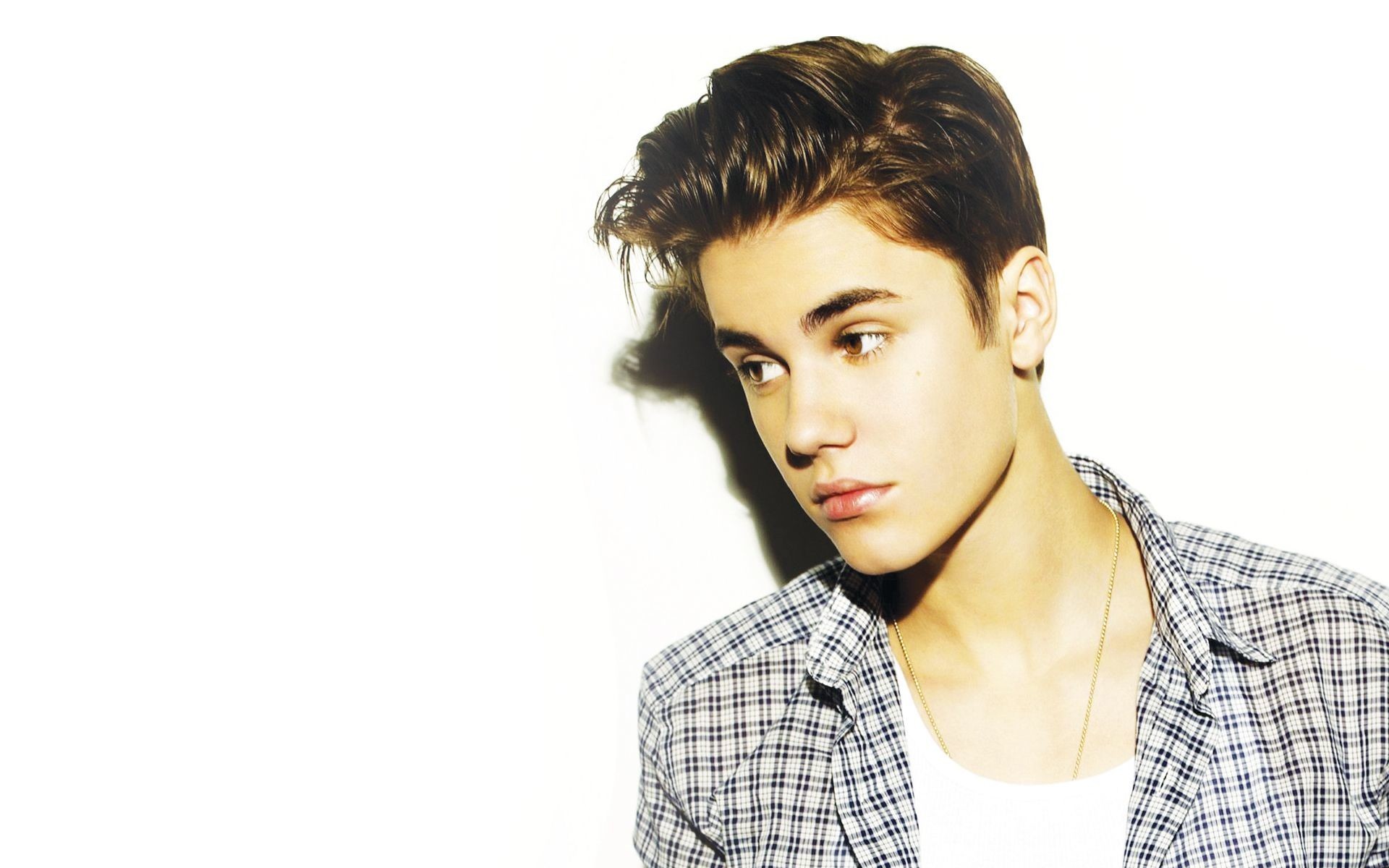 Justin Bieber Background Tumblr